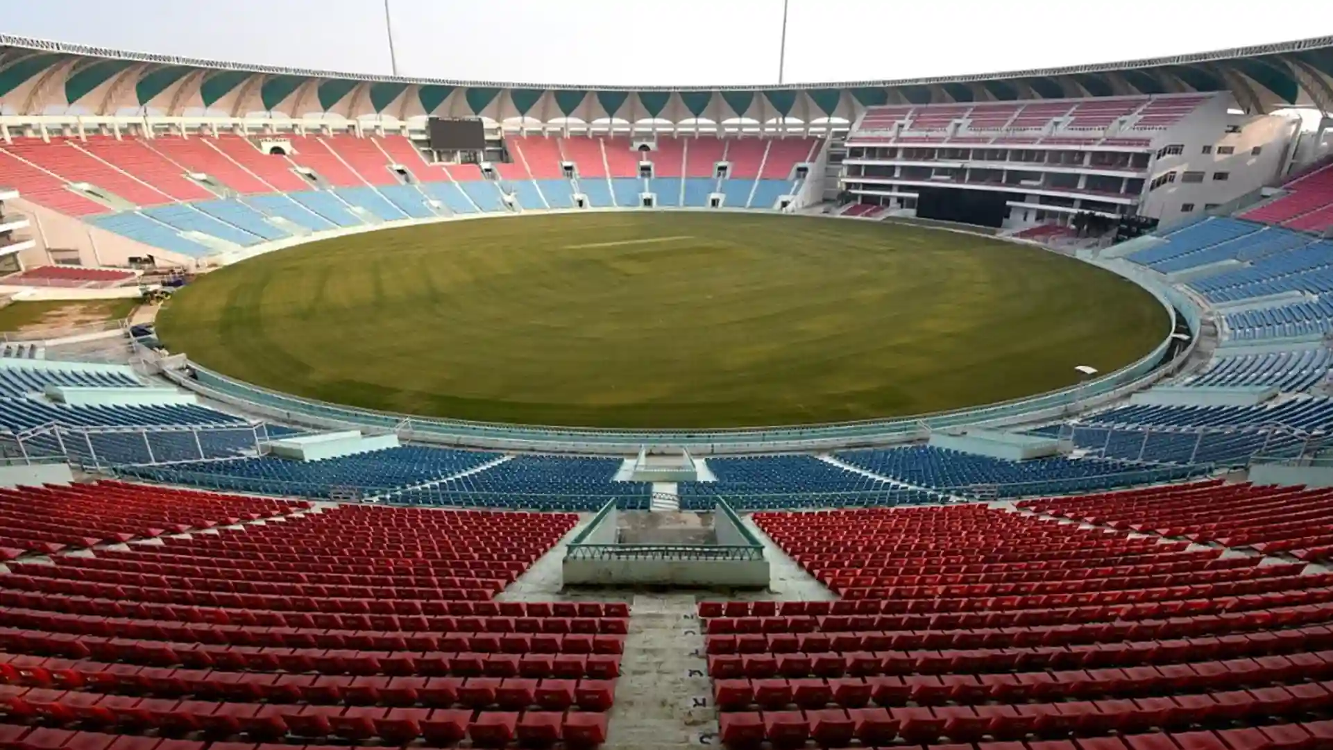 biggest cricket stadium